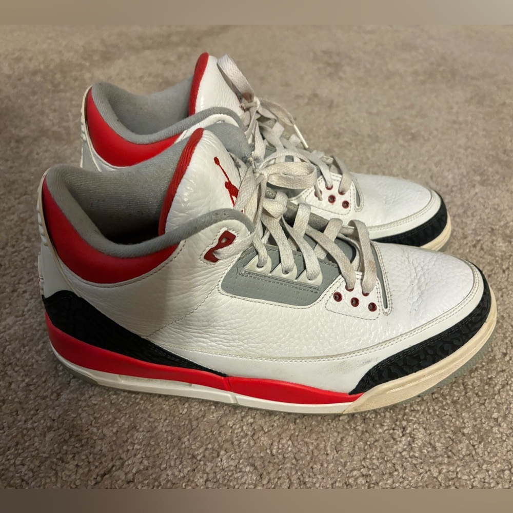 Air Jordan 3 Retro Fire Red